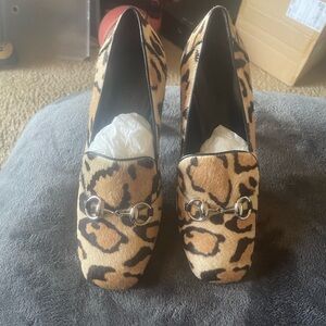 Gucci horsebit leopard print heel